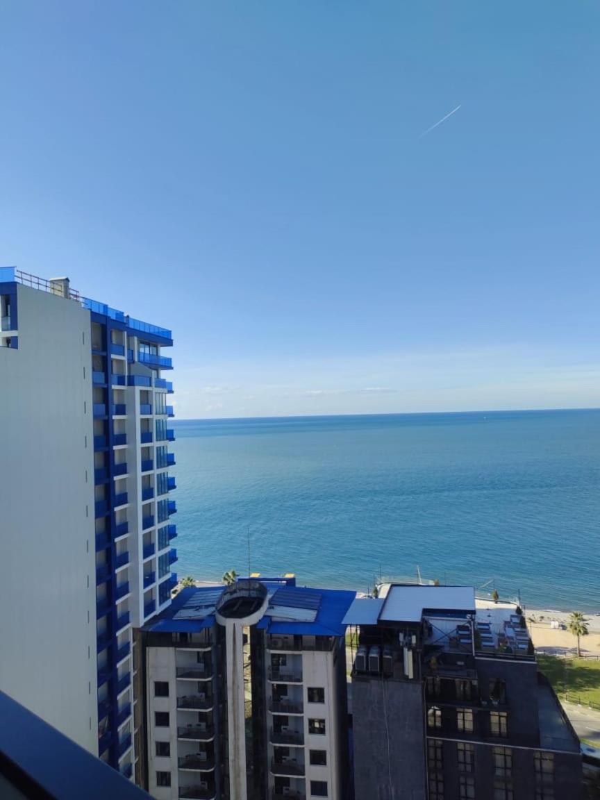 Bi Residence Sea View Luxury 바투미 외부 사진