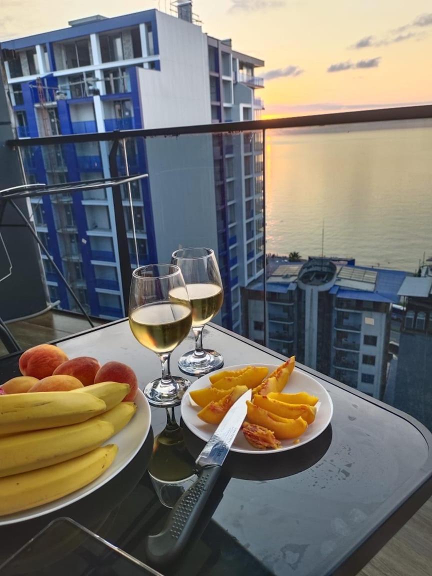 Bi Residence Sea View Luxury 바투미 외부 사진